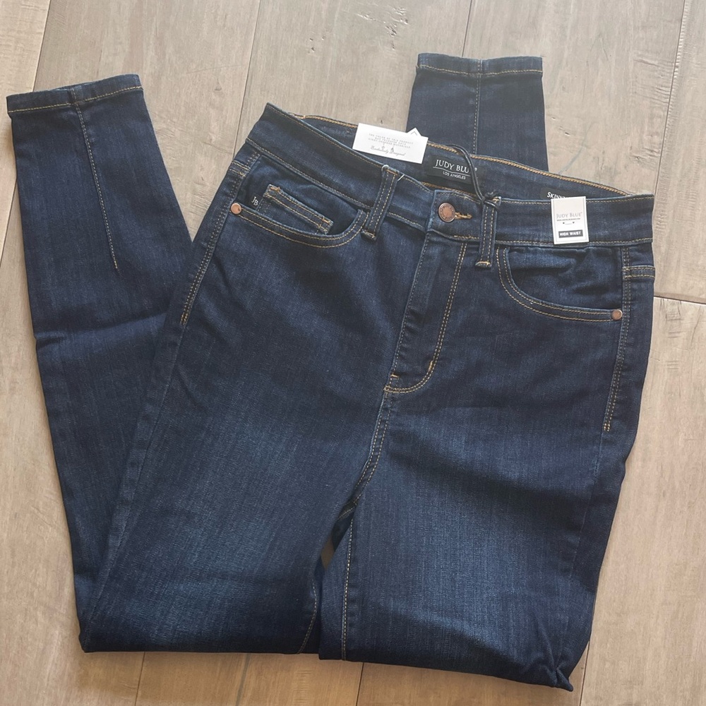 Judy Blue Skinny Blue Jeans Classic Fit
